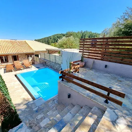 Karya Boutique Mansion Vilă Kariá